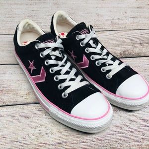 Converse Women's Black and Pink Sneakers